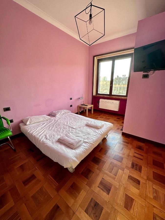 Ticinese Master Guest Apartment Close To Duomo Milan Bagian luar foto